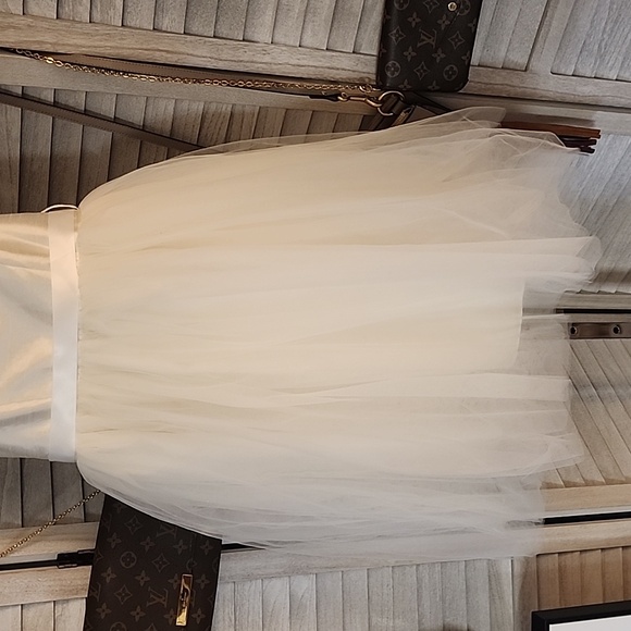 David's Bridal Flower girl/ first communion dress - Picture 3 of 11